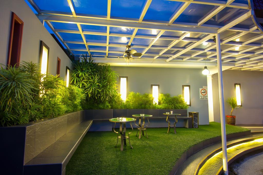 Tkl Hotel Johor Bahru Exterior foto